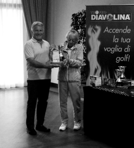 Paolo Pilla riceve il premio