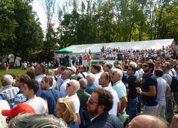 Il numeroso pubblico all'Open d'Italia 2015