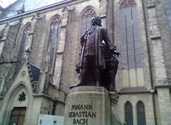 La statua di J. S. Bach a Lipsia (foto Giorgio Sini)